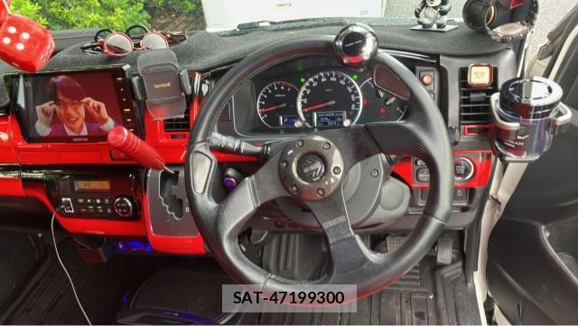 Toyota HIACE VAN 2020-05 8877149-16
