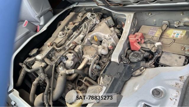 Toyota HIACE VAN 2007-09 8877163-7
