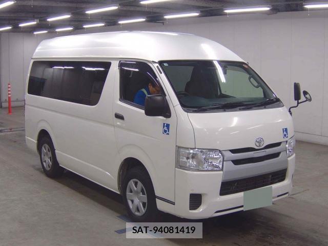 Toyota HIACE VAN 2020-04 8877354-0