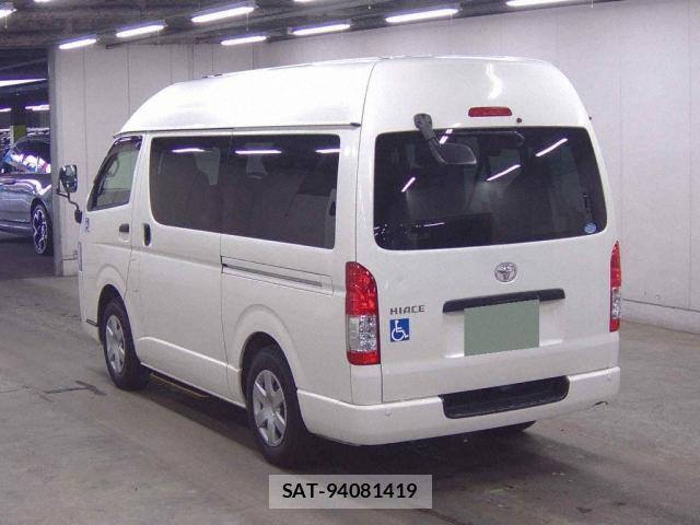 Toyota HIACE VAN 2020-04 8877354-1