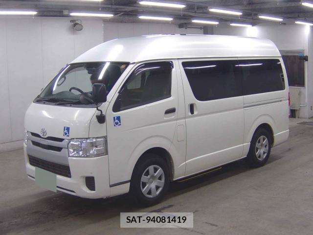Toyota HIACE VAN 2020-04 8877354-4