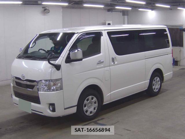 Toyota HIACE VAN 2022-01 8877369-4
