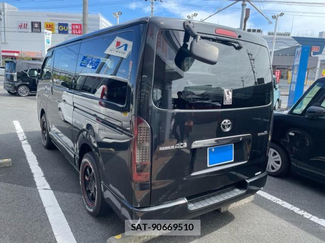 Toyota HIACE VAN 2008-10 8877592-1
