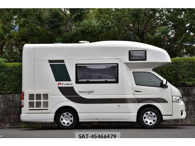 Toyota HIACE VAN 2023-04 8877827-10