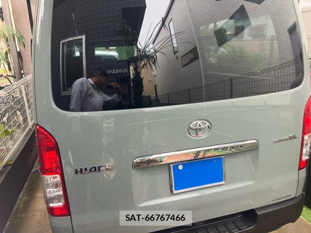 Toyota HIACE VAN 2025-04 8877880-1