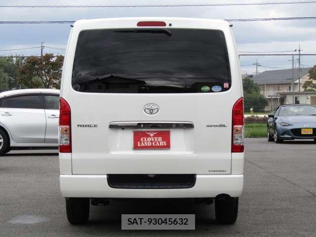 Toyota HIACE VAN 2021-01 8878005-12