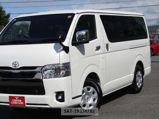 Toyota HIACE VAN 2025-09 8878006-13