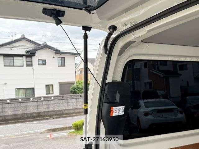 Toyota HIACE VAN 2026-02 8878007-9