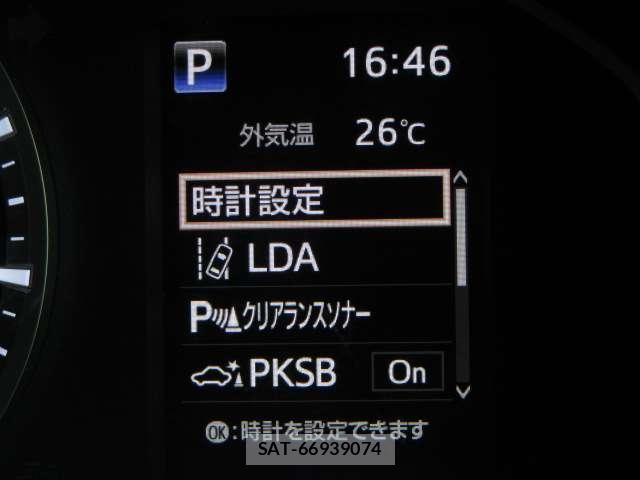 Toyota HIACE VAN 2022-10 8878008-6
