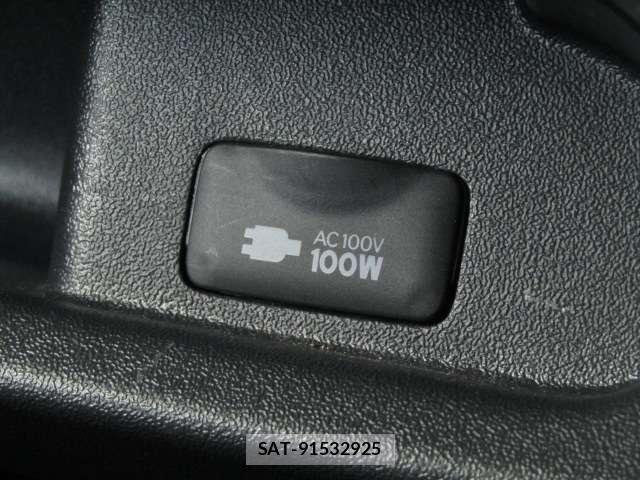 Toyota HIACE VAN 2023-10 8878009-9