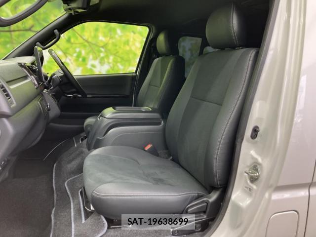 Toyota HIACE VAN 2025-03 8878311-5