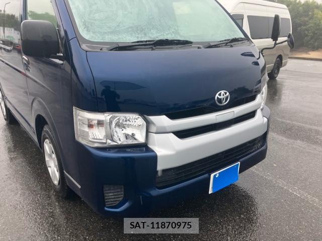 Toyota HIACE WAGON 2019-04 8877080-1
