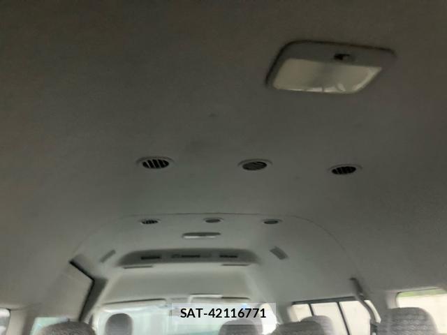 Toyota HIACE WAGON 2005-08 8877081-11