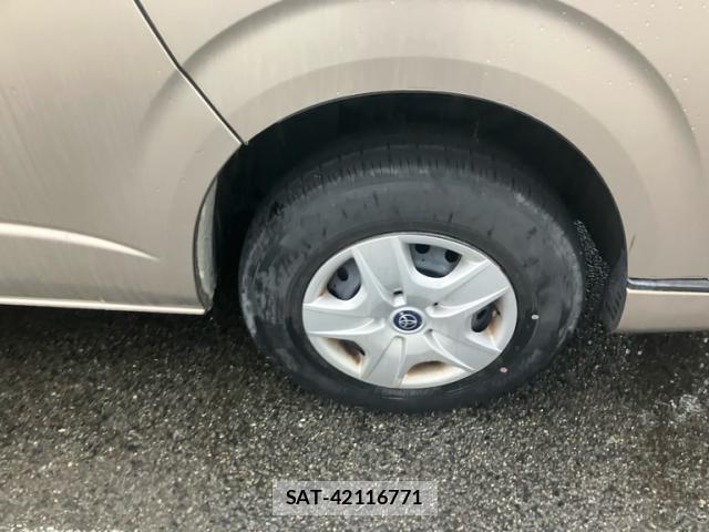 Toyota HIACE WAGON 2005-08 8877081-12