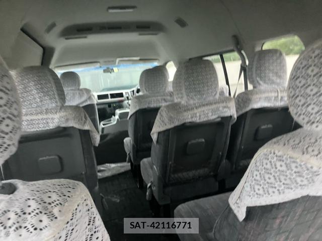 Toyota HIACE WAGON 2005-08 8877081-8