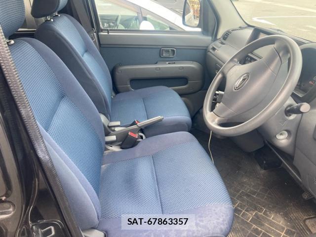 Daihatsu HIJET CARGO 2017-03 8876034-10