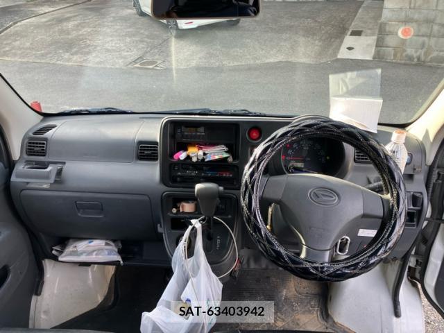 Daihatsu HIJET CARGO 2014-09 8876532-8