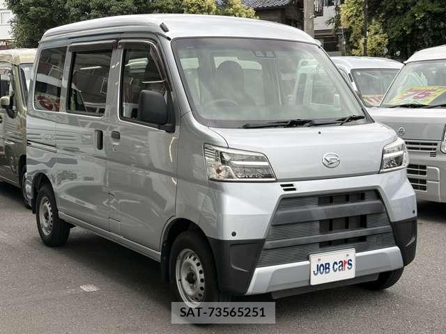 Daihatsu HIJET CARGO 2021-04 8877032-10