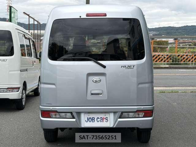 Daihatsu HIJET CARGO 2021-04 8877032-13