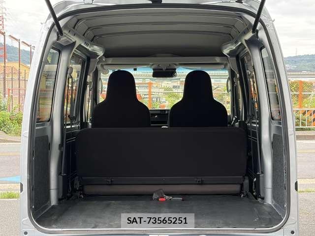 Daihatsu HIJET CARGO 2021-04 8877032-16
