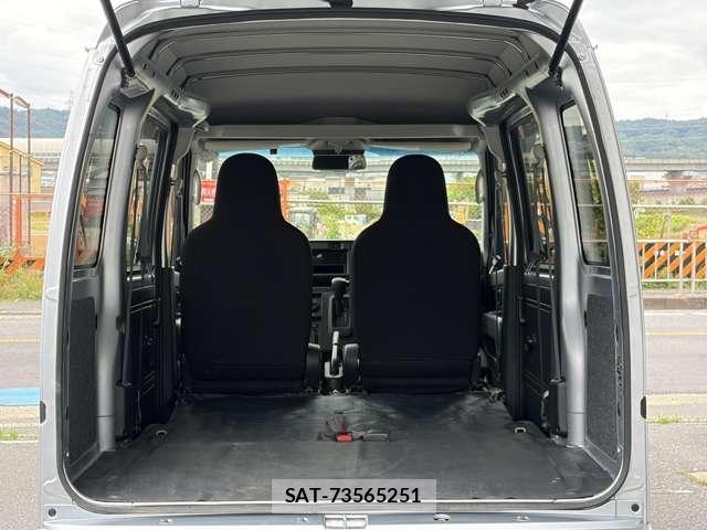 Daihatsu HIJET CARGO 2021-04 8877032-17