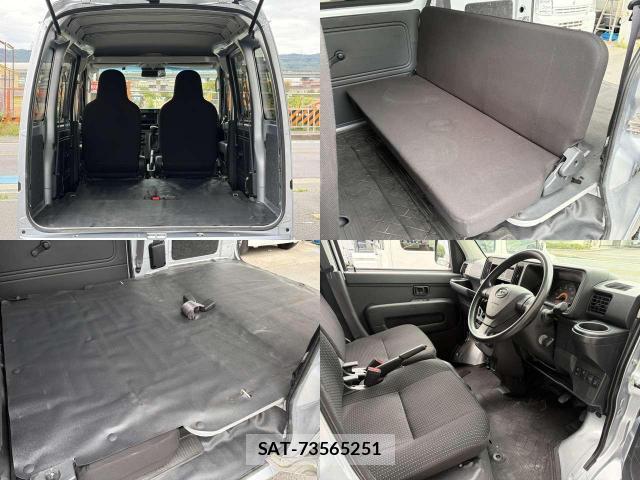 Daihatsu HIJET CARGO 2021-04 8877032-3