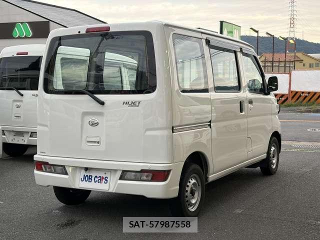 Daihatsu HIJET CARGO 2021-05 8877036-12