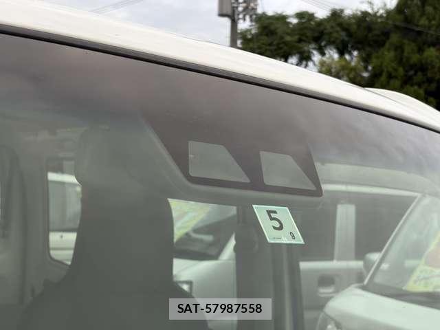 Daihatsu HIJET CARGO 2021-05 8877036-18