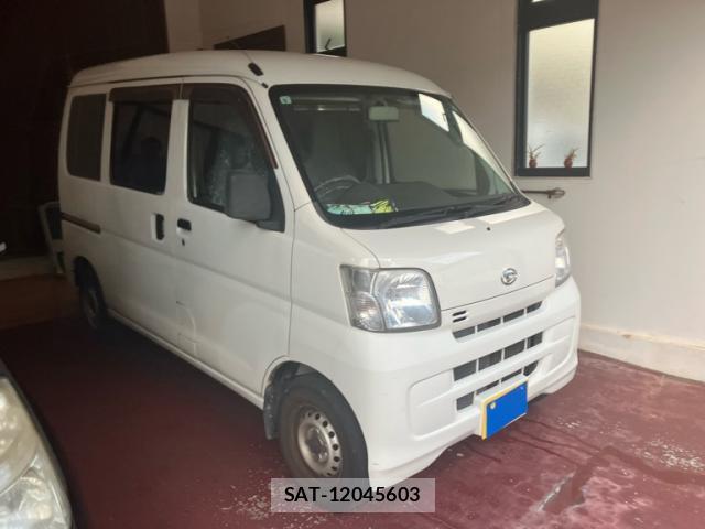 Daihatsu HIJET CARGO 2016-08 8877042-2