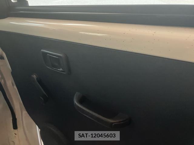 Daihatsu HIJET CARGO 2016-08 8877042-7