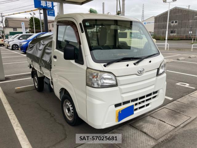 Daihatsu HIJET TRUCK 2016-08 8876035-1