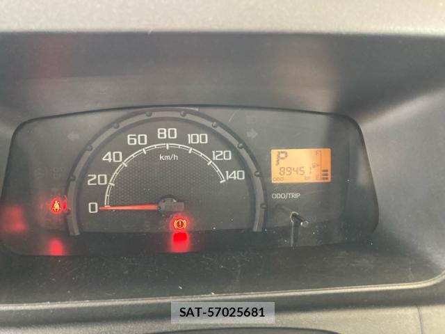 Daihatsu HIJET TRUCK 2016-08 8876035-8