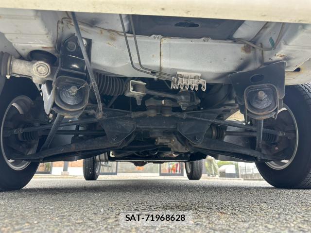 Daihatsu HIJET TRUCK 2007-05 8877601-2