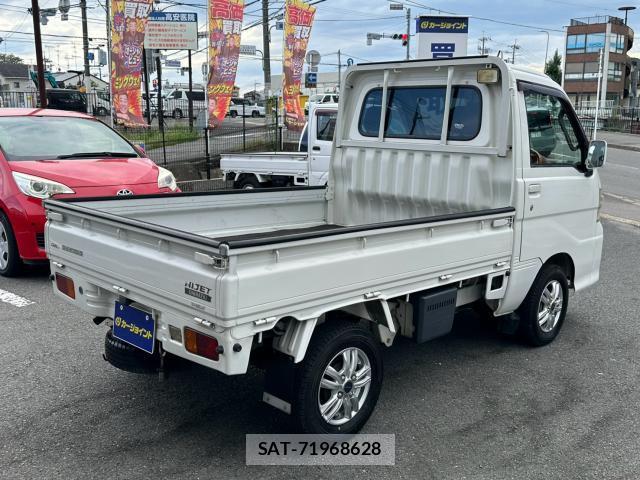 Daihatsu HIJET TRUCK 2007-05 8877601-7