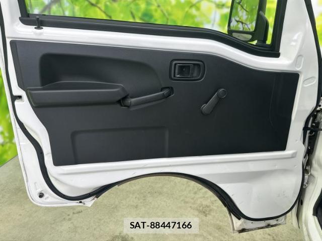 Daihatsu HIJET TRUCK 2017-07 8878055-7
