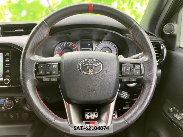 Toyota HILUX 2022-04 8876323-13