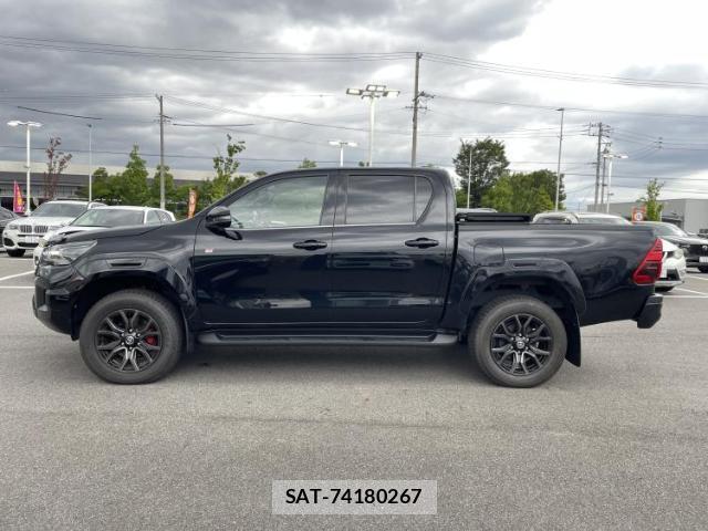 Toyota HILUX 2023-09 8876508-1