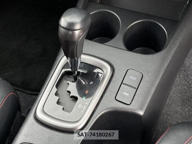 Toyota HILUX 2023-09 8876508-15