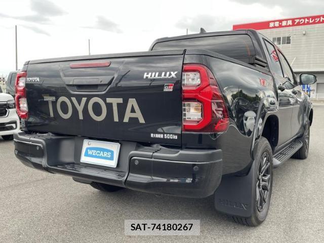 Toyota HILUX 2023-09 8876508-2