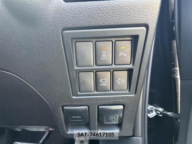 Toyota HILUX 2024-09 8878094-15