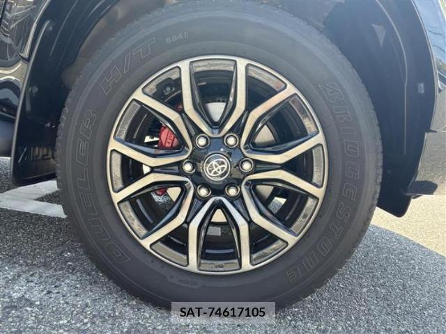 Toyota HILUX 2024-09 8878094-16
