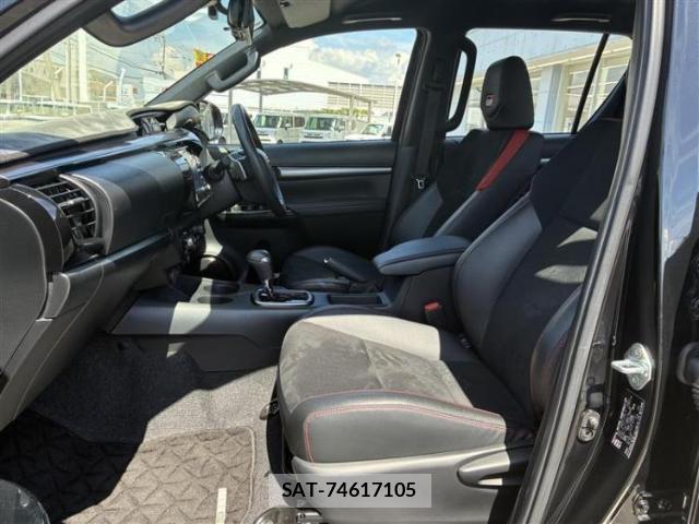 Toyota HILUX 2024-09 8878094-5