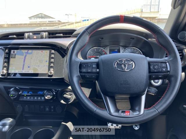 Toyota HILUX 2023-07 8878194-13