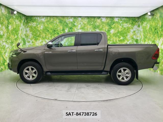 Toyota HILUX 2021-12 8878316-1
