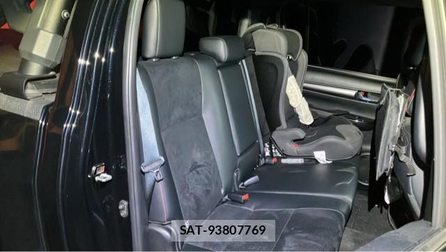 Toyota HILUX 2024-07 8877155-5
