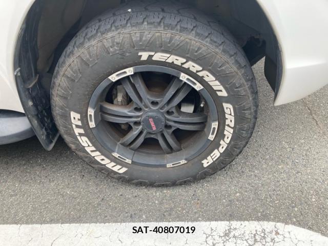 Toyota HILUX 2020-09 8877399-12