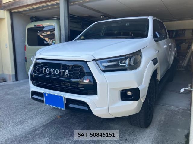 Toyota HILUX 2022-03 8877536-0