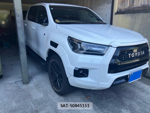 Toyota HILUX 2022-03 8877536-1