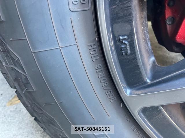 Toyota HILUX 2022-03 8877536-8