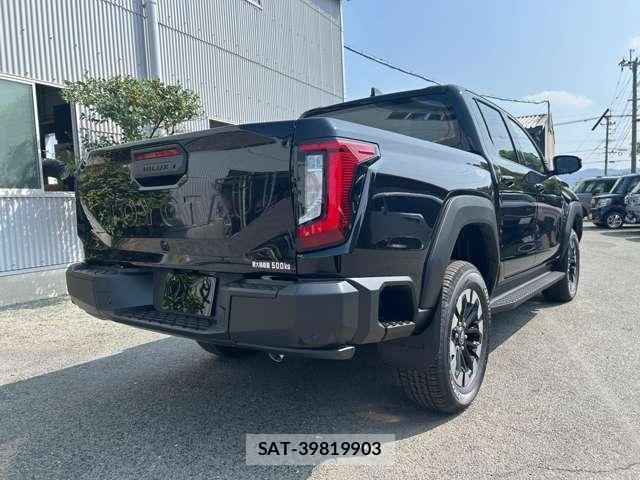 Toyota HILUX 2026-09 8877635-1